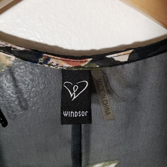 Windsor Sheer Black Floral Flowy Kimono Cover Up Size S - Picture 2 of 6